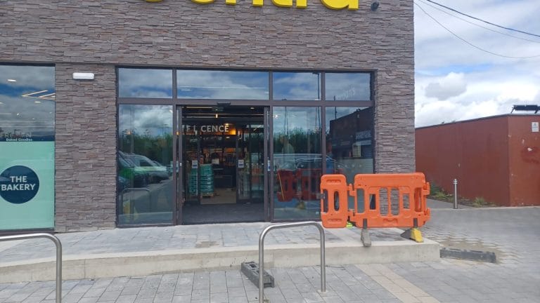 PortAlp automatic sliding doors installed at Centra Castletymon, Tallaght Dublin